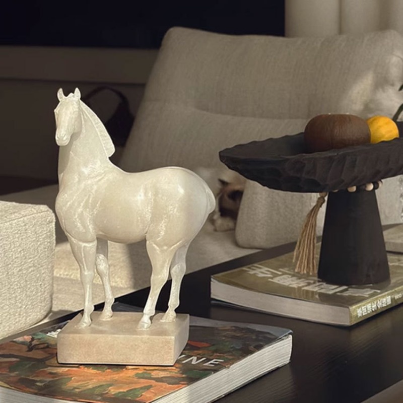 Estátua de Cavalo Decorativa,  - Office Furniture Hon avaliação e preço
