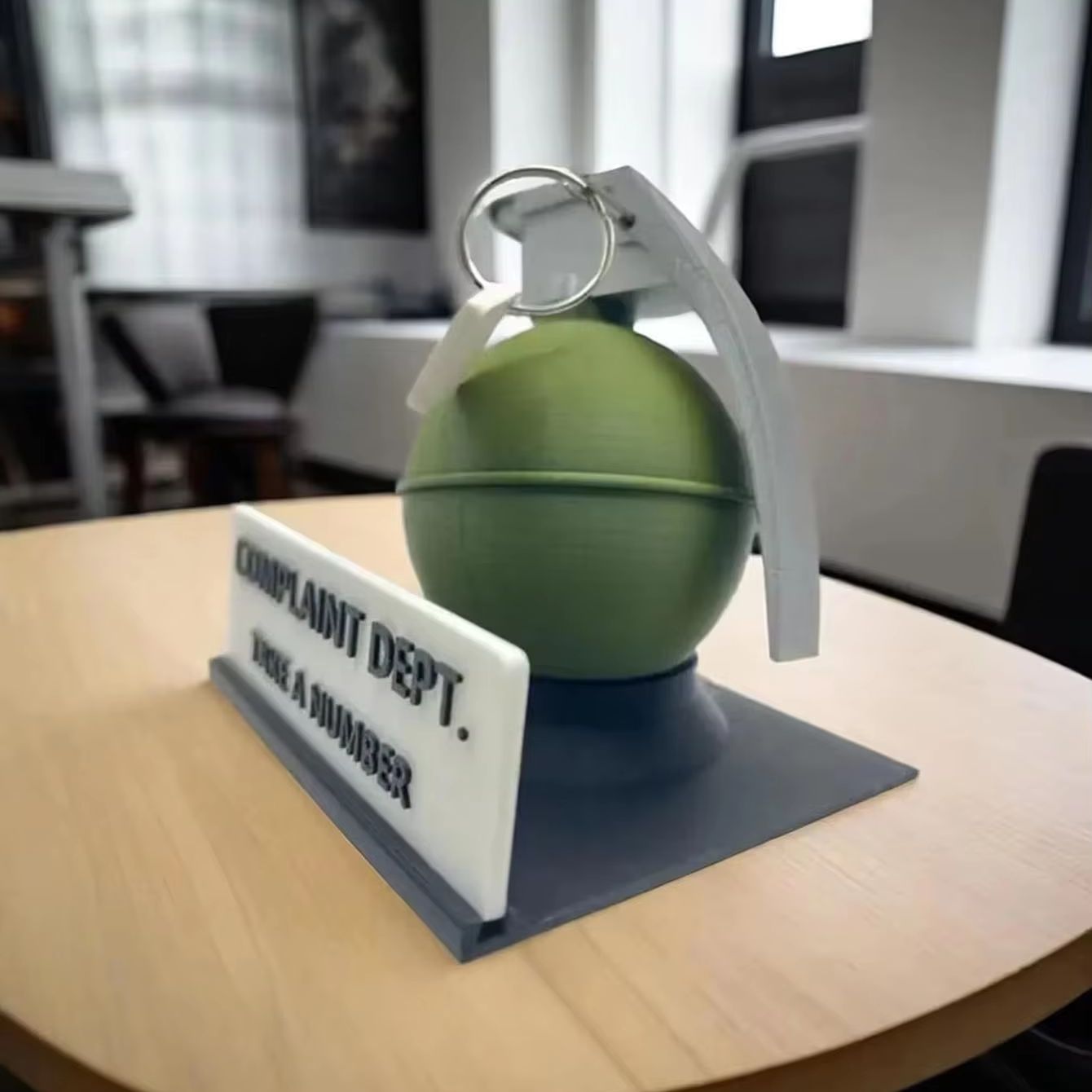 Decoração divertida para mesa  - Office Furniture Brand avaliação e preço
